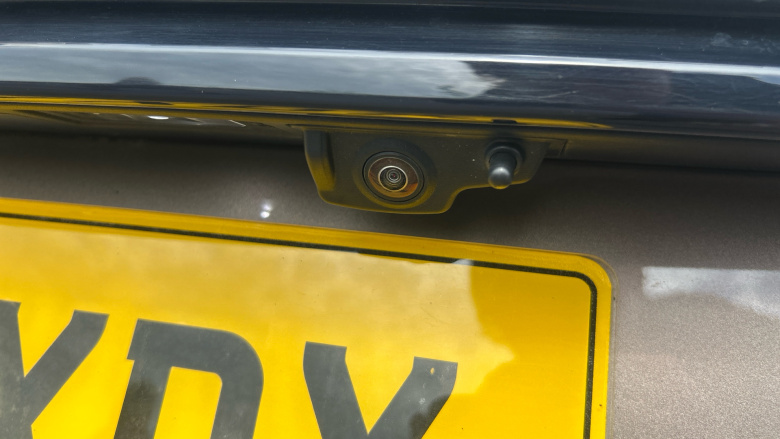 Land Rover Range Rover Velar 2.0 P250 SE 5dr Auto Petrol Estate